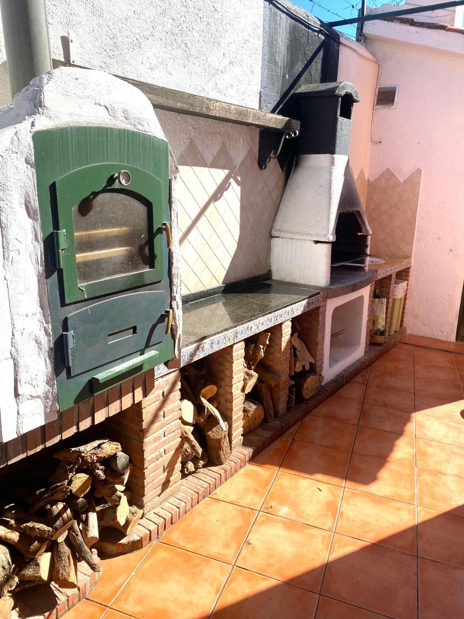 Villa Huetor , Piscina Y Barbacoa Privada Huétor Vega Εξωτερικό φωτογραφία